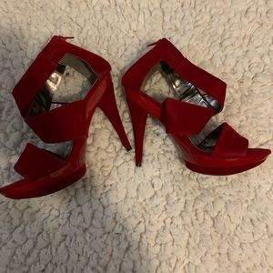 👠Red Suede Heels👠